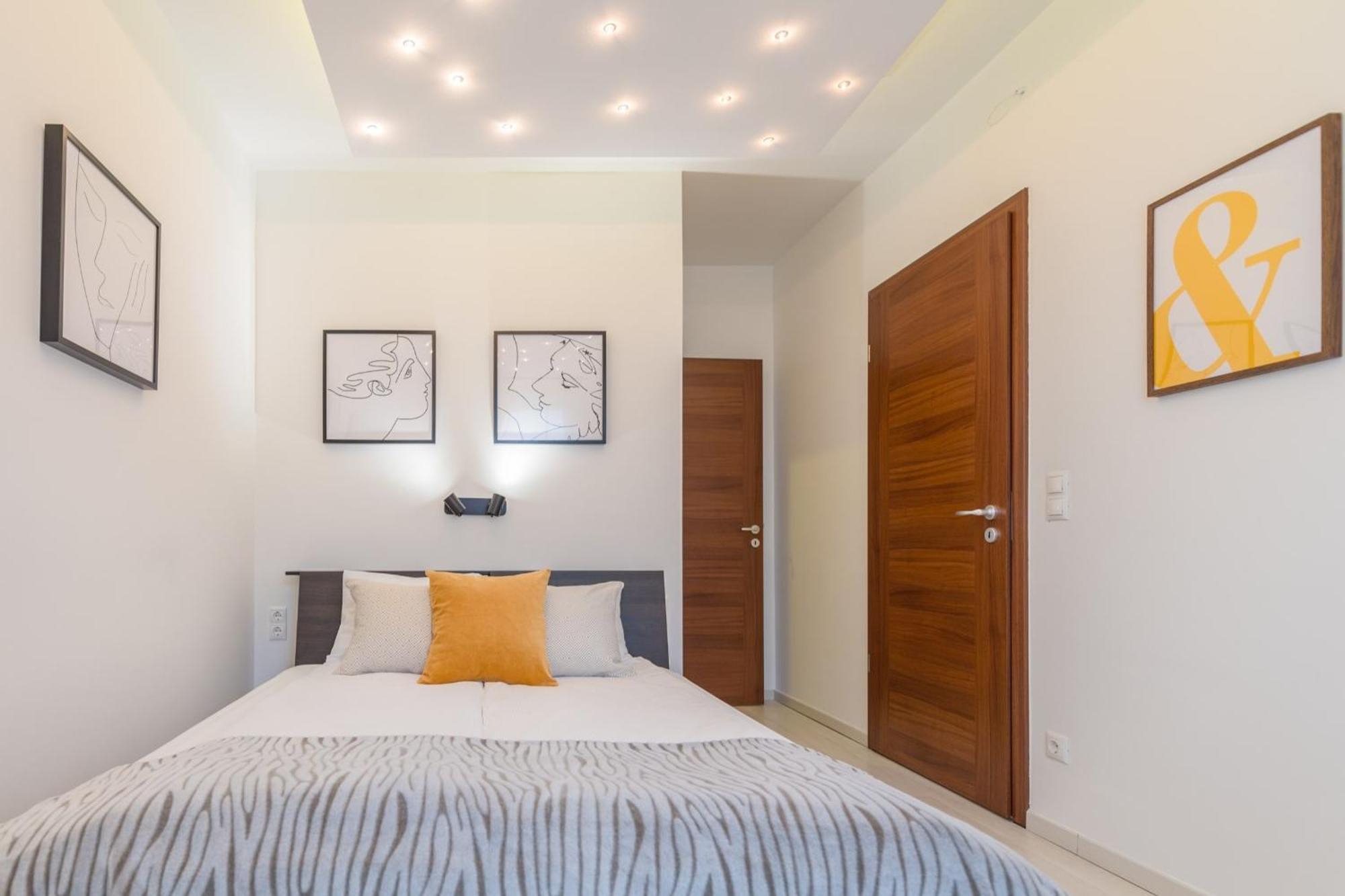 Miami Vice Apartment With Balcony Budapest Exterior foto